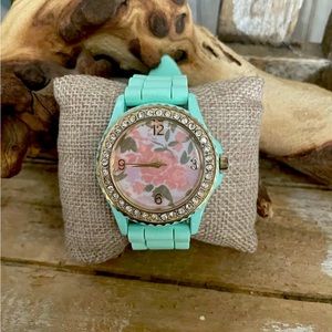 Women’s BOHO Floral Crystal Embellished Silicone Wrist Watch NEW!